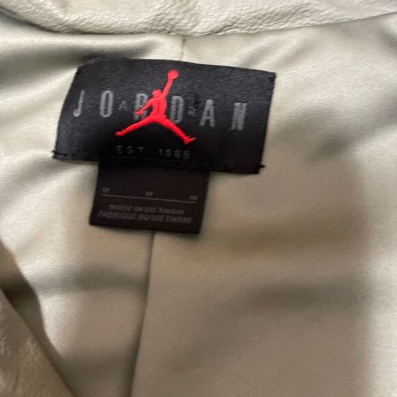 Nike Jordan Classics Capsule 2.0 Faux Leather Jacket DJ2716-320 Women's Sz Med - Picture 5 of 8